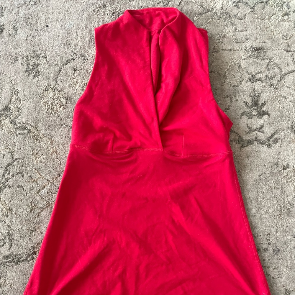 Red Lululemon top